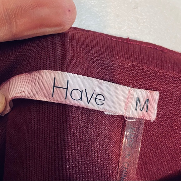 Have burgundy sweetheart neckline romper sz M - Picture 8 of 13